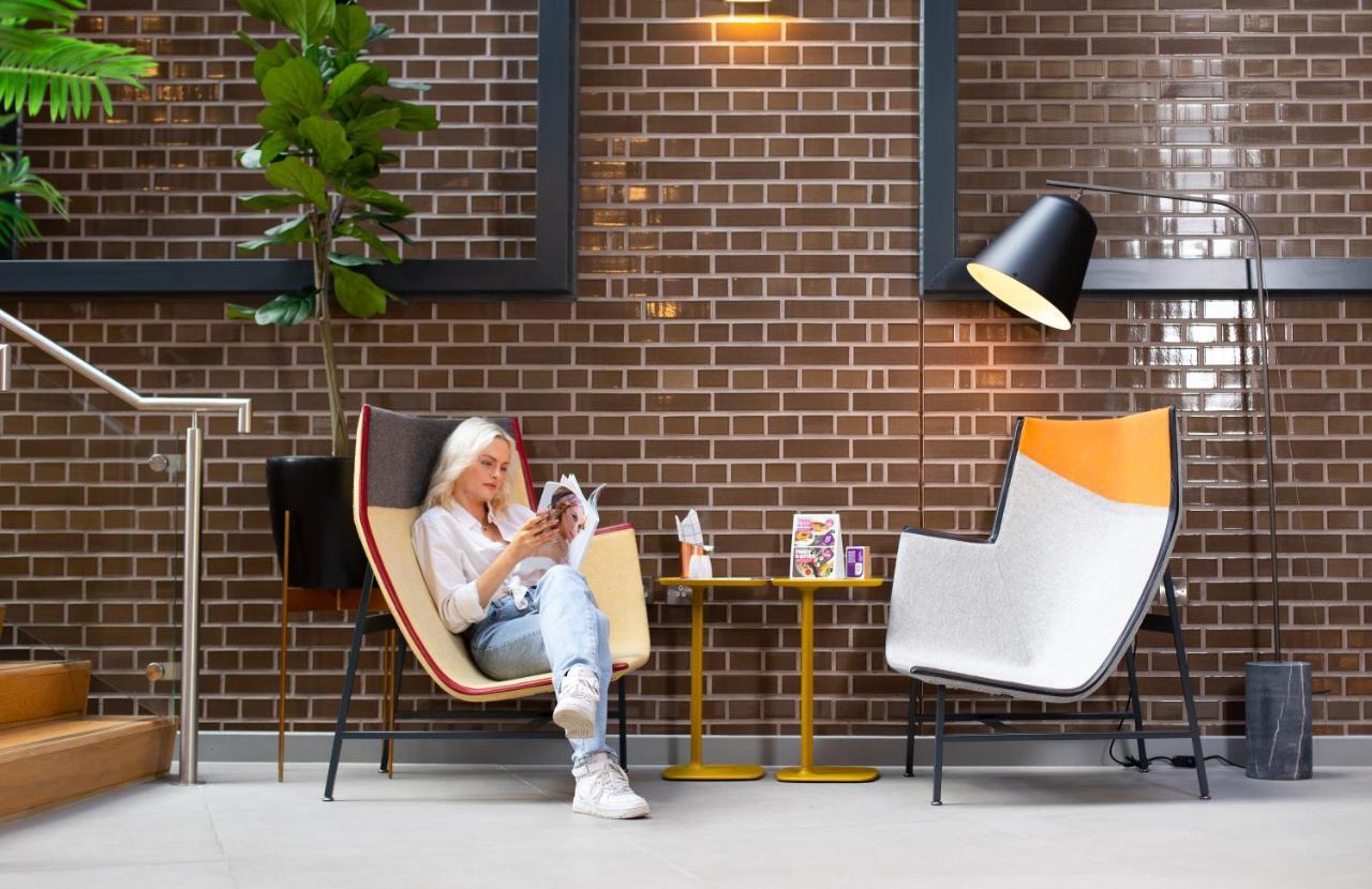 Yotel London City Экстерьер фото