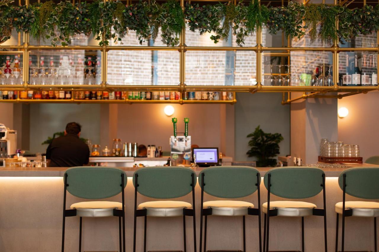 Yotel London City Экстерьер фото