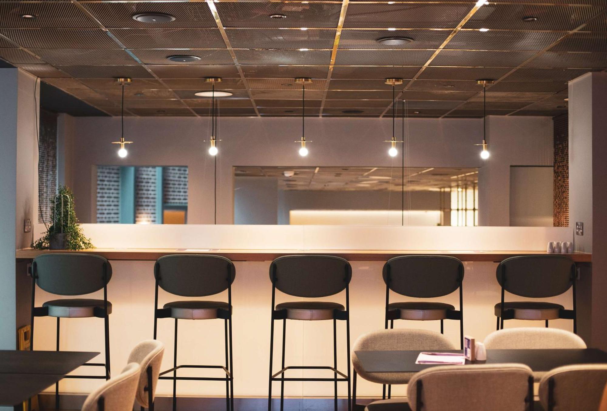 Yotel London City Экстерьер фото